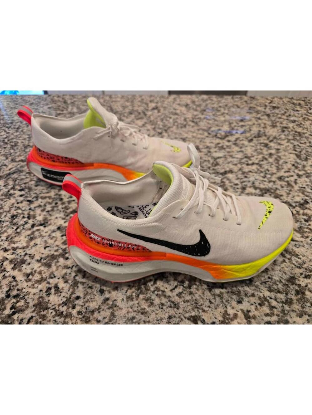 Nike Zoom X Invincible Run Flyknit 3 Men's Size 11
